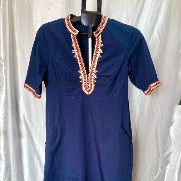 eShakti | Navy Embroidered Shift Dress | Size 10 - Picture 4 of 4